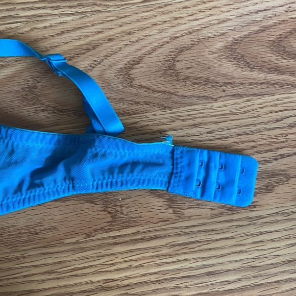 Real lightly lined bra with seams and mesh straps size 34C - Picture 2 of 6
